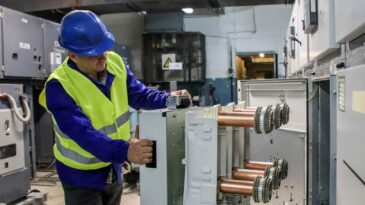 Termoelectrica implementează soluții moderne de alimentare cu energie electrică la CET Sursa I