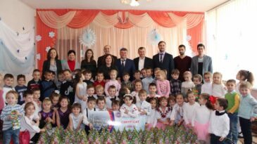 Termoelectrica S.A. a adus spiritul sărbătorilor de iarnă copiilor de la grădiniţa “Povestea” din or. Nisporeni