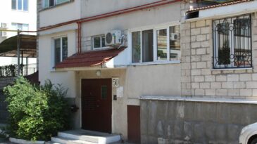 Sistem orizontal de distribuţie pentru 5 blocuri locative din capitală