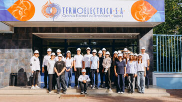 Elevii Liceului Teoretic „Ștefan cel Mare” au explorat procesul de producere a energiei la CET Sursa I, Termoelectrica S.A.