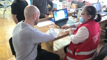 Am donat sânge astăzi pentru a oferi mâine o șansă la viață 