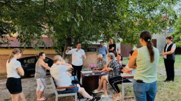 Locatarii unui bloc locativ din cartierul Telecentru, informați despre beneficiile modernizării sistemului de încălzire prin Programul „Casa Caldă”